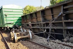 Đường sắt Bắc-Nam đã chính thức thông tuyến sau sự cố tàu hàng trật bánh tại Bình Thuận. (Nguồn ảnh: Câu lạc bộ đam mê Đường sắt)