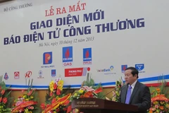 Tổng biên tập Báo Công Thương Nguyễn Hữu Quý phát biểu tại buổi ra mắt giao diện mới Báo điện tử Công Thương. (Ảnh: Đức Duy/Vietnam+)