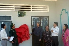Thừa Thiên - Huế giúp 13 hộ dân Lào xây nơi ở mới
