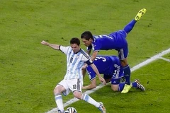 Messi nổ súng, Argentina chật vật vượt Bosnia & Herzegovina