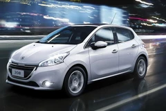 Ngành ôtô Argentina lao dốc vì xuất khẩu sang Brazil giảm mạnh