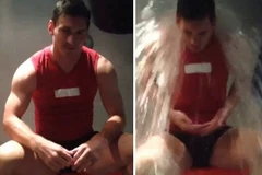 Messi rùng mình, nhảy dựng lên khi chơi trò đổ xô nước đá lên đầu