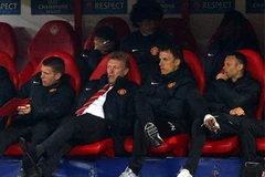 David Moyes sốc với thất bại, Roy Keane mỉa mai M.U