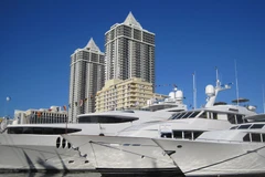 3 du thuyền đâm nhau tại bến làm hàng chục người thương vong