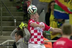 [Video] Trọng tài tước bỏ một bàn thắng mười mươi của Croatia