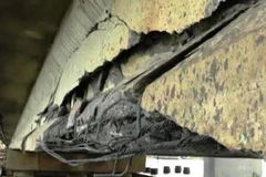 Khởi tố vụ án sà lan đâm vỡ dầm cầu Hóa An ở Đồng Nai