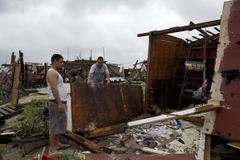 Cơn bão Odile gây ra tình trạng hỗn loạn và hôi của tại Mexico