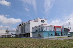 Toàn cảnh nhà máy công ty Trách nhiệm hữu hạn ILD Coffee Việt Nam do 2 doanh nghiệp châu Âu là Louis Dreyfus Company (LDC) và Instanta Sp.zo.o. (Instanta) đầu tư. (Ảnh: Huyền Trang TTXVN)