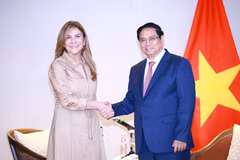 Thủ tướng Phạm Minh Chính tiếp bà Carolina Mejía, Tổng Bí thư Đảng Cách mạng Hiện đại (PRM) Cộng hòa Dominicana. (Ảnh: Dương Giang/TTXVN)