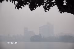 Không khí của Hà Nội ở mức không lành mạnh. (Nguồn: TTXVN)