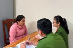 Phạm Thị Hằng bị bắt giữ. (Ảnh: Công an Thanh Hóa)