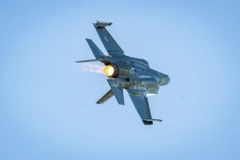 Máy bay chiến đấu tàng hình F-35 Lightning II do hãng Lockheed Martin của Mỹ sản xuất. (Ảnh: PAP/TTXVN)