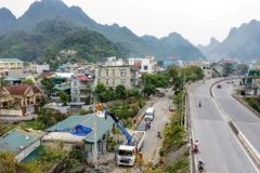 Một khu dân cư ở phường Hà Phong, thành phố Hạ Long. (Ảnh: Huy Hùng/TTXVN)