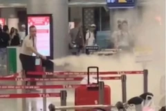 Pin dự phòng tự chế của hành khách bỏ lại tại sân bay Tân Sơn Nhất bị bốc cháy 