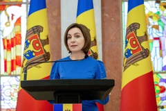 Tổng thống Moldova Maia Sandu phát biểu trong cuộc họp báo ở Chisinau (Ảnh: AFP/TTXVN)