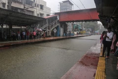 Mưa lớn gây ngập lụt tại Mumbai, Ấn Độ ngày 8/7. (Ảnh: ANI/TTXVN)\