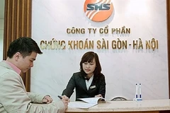 Trao Giấy phép hoạt động cho SHS sau sáp nhập với SHBS 