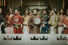 Được đánh giá ban đầu là 'tạo hình phụ huynh, nội dung học sinh,' 'Diên Hi Công Lược' khi mới bắt đầu ra mắt được cho là sự kết hợp giữa phần dàn dựng, phục trang cực kỳ hoành tráng với nội dung đơn giản, dễ hiểu của một bộ phim thần tượng. (Nguồn: chinad