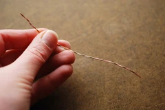 Cảnh báo về 2 sản phẩm sữa bột của Phần Lan có lẫn dây kim loại 