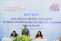 Ông Phạm Văn Linh - Phó trưởng ban Tuyên giáo Trung ương tuyên bố chính thức phát động giải thưởng toàn quốc về thông tin đối ngoại lần 2. (Ảnh: PV/Vietnam+)
