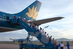 Chính thức giảm trần giá vé máy bay nội địa từ năm 2015