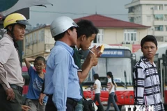 Phương án tăng thuế với thuốc lá bị "chê" là quá thấp 