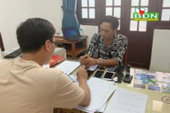 Phòng Cảnh sát hình sự Công an tỉnh Đắk Nông làm việc với đối tượng Nguyễn Văn Phúc. (Nguồn: baodaknong.org.vn)