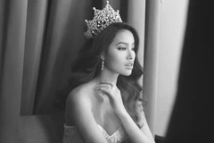 Hoa hậu Phạm Hương. (Ảnh: Bobby Nguyễn)