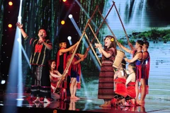 Dương Hoàng Yến-Hà Duy và cuộc “soán ngôi” ngoạn mục 