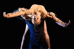 Vở múa lấy cảm hứng từ “Rừng Na Uy” ra mắt khán giả Việt Nam 