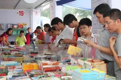 Nhà xuất bản Văn hóa-Thông tin tiếp tục bị xử phạt 12 triệu đồng