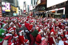 Tưng bừng không khí đón Giáng sinh trên khắp thế giới