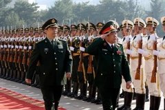 [Photo] Bộ trưởng Quốc phòng Phùng Quang Thanh thăm Trung Quốc