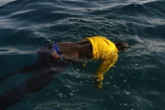 17 người nhập cư bất hợp pháp thiệt mạng ngoài khơi Italy