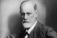 Bình đựng di cốt Sigmund Freud bị đánh cắp tại Anh