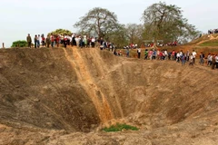 Khách tham quan tăng đột biến, Điện Biên "cháy" khách sạn