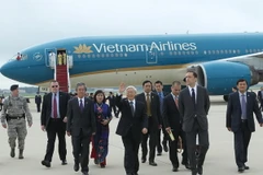 Tổng Bí thư Nguyễn Phú Trọng đến sân bay Quân sự Andrews ở Thủ đô Washington DC. (Ảnh: Trí Dũng/TTXVN)