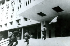 Xây bia tưởng niệm chiến sỹ Biệt động Sài Gòn ở Dinh Độc Lập