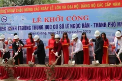 Tỉnh Tiền Giang tổ chức míttinh kỷ niệm 40 năm giải phóng 