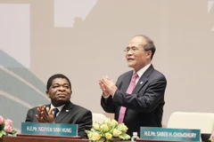 Chủ tịch Quốc hội chiêu đãi trọng thể các đại biểu dự IPU-132