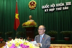 Chủ tịch Quốc hội Nguyễn Sinh Hùng đọc diễn văn bế mạc. (Ảnh: Nhan Sáng/TTXVN)
