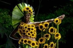 Những trang phục ấn tượng tại Triển lãm thời trang sinh thái