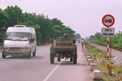 Tình trạng sử dụng xe tự chế trên quốc lộ vẫn khá phổ biến