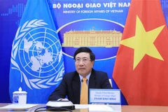 Phó Thủ tướng, Bộ trưởng Bộ Ngoại giao Phạm Bình Minh dự cuộc họp cấp cao của Hội đồng Bảo an Liên hợp quốc về bảo đảm sự tiếp cận vắcxin COVID-19 một cách công bằng. (Ảnh: Lâm Khánh/TTXVN)