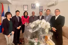 Các Cơ quan đại diện của Việt Nam và Lào tại Geneva sẽ tiếp tục phối hợp chặt chẽ và hỗ trợ lẫn nhau, đóng góp tích cực cho mối quan hệ đặc biệt, hợp tác toàn diện giữa hai nước. (Ảnh: TTXVN phát)