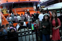 Khách du lịch thăm quan thành phố Istanbul, Thổ Nhĩ Kỳ. (Nguồn: EPA/TTXVN)