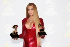 Beyoncé và Amal Clooney: Hai nàng bầu song thai với phong cách hút hồn