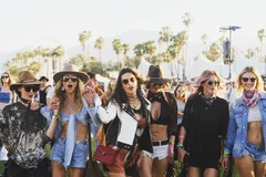 Dàn thiên thần Victoria’s Secret “tung cánh” tại lễ hội Coachella