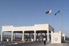 Toàn cảnh cửa khẩu biên giới Qatar- Saudi Arabia ngày 23/6. (Nguồn: EPA/TTXVN)