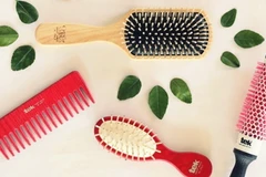 Muốn tóc đẹp như siêu sao thì lược chải cũng phải thật xịn